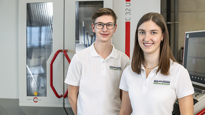 Ausbildung und Studium